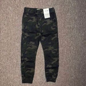 Camo Cuff Jogger